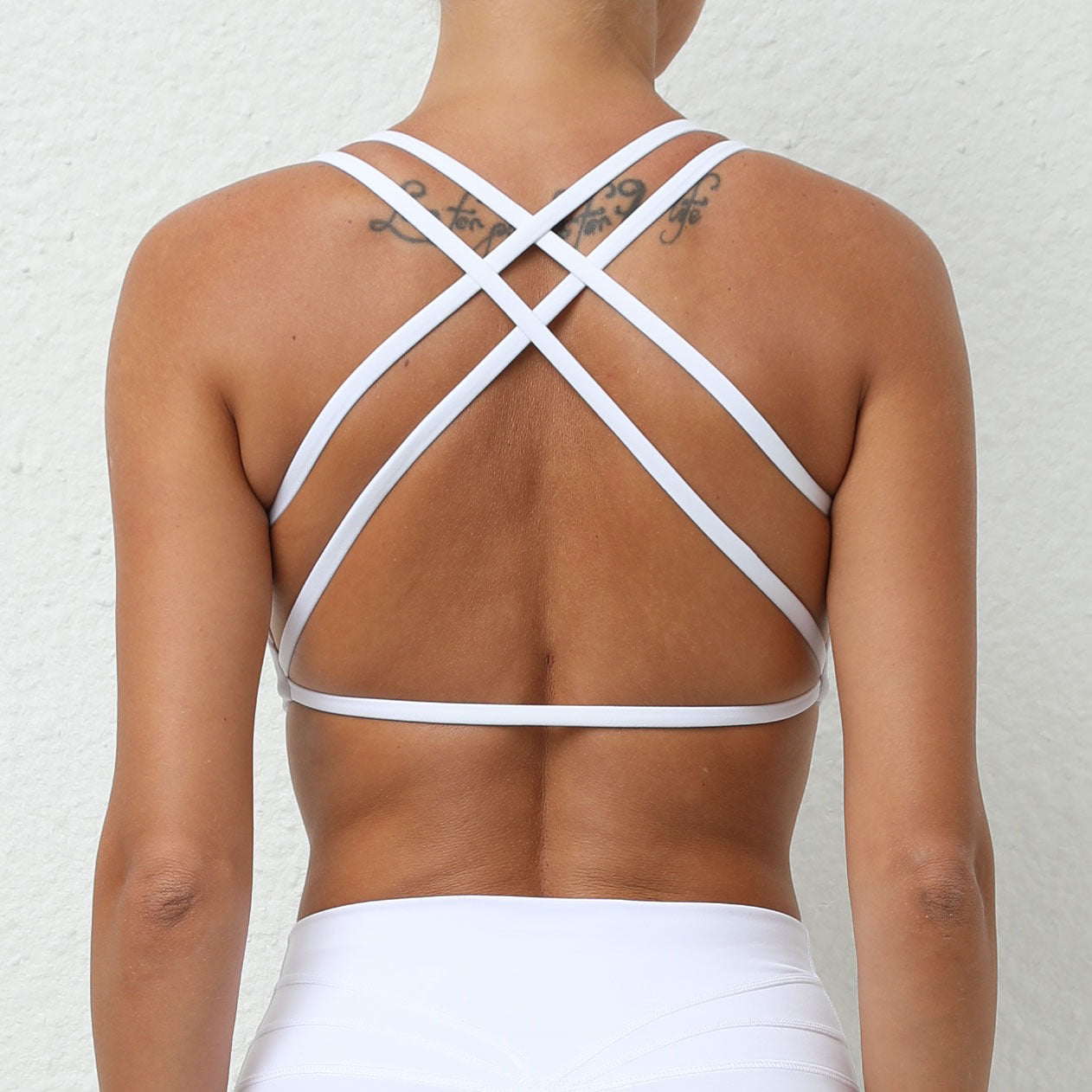 Nude Feel Criss Cross Open Back Yoga Sports Bra 